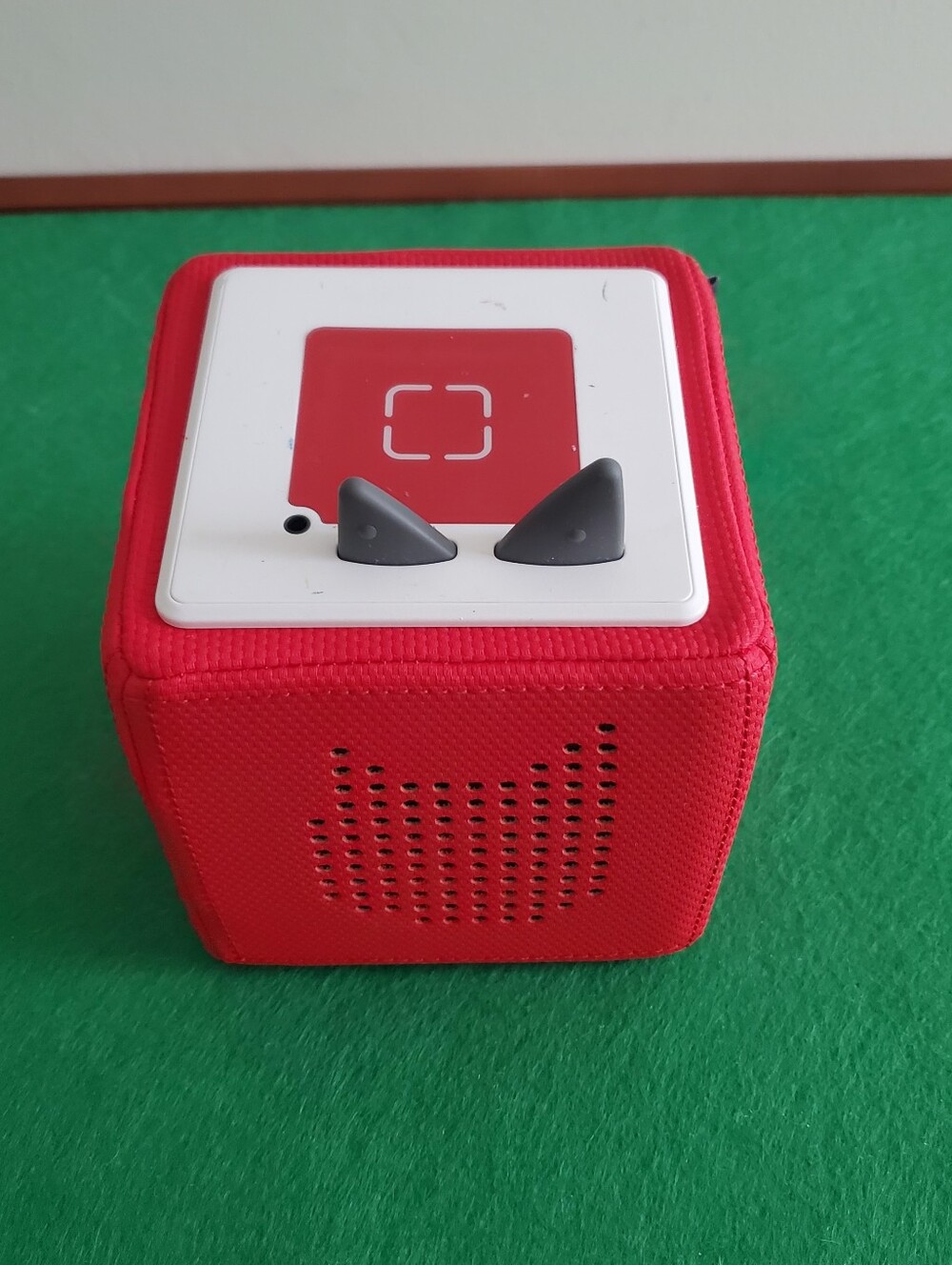 Tonies Toniebox Audio Box Player Red No Charger